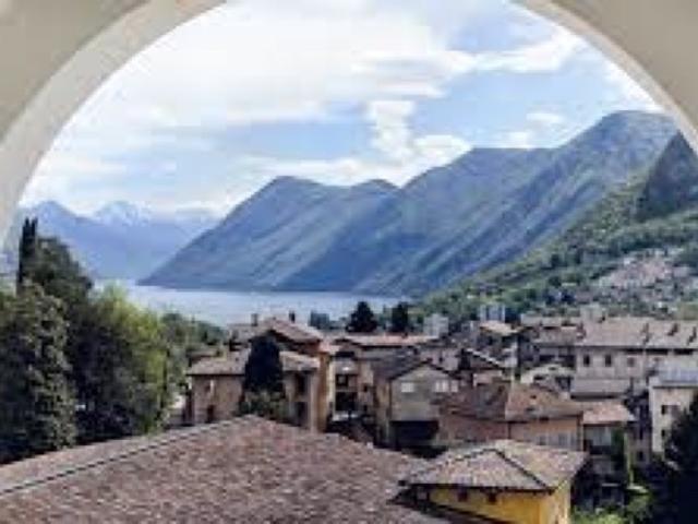 Einfamilienhaus kaufen in Poporino, Collina d'Oro