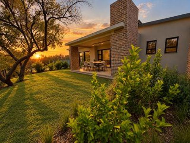 Townhouse for sale in Roodeplaat Laying Farm, City of Tshwane Metropolitan Municipality