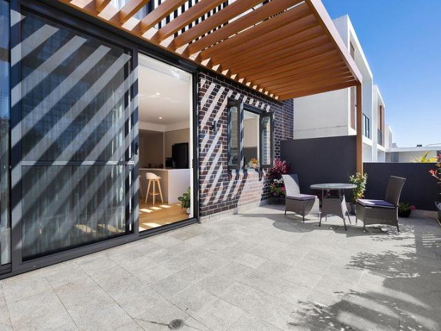 Townhouse for sale in Sydney, New South Wales
