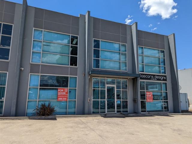 Warehouse for rent in Laverton North, Melbourne
