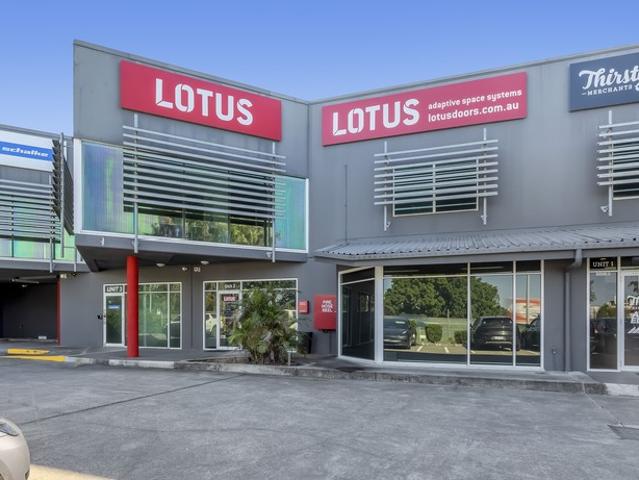 Warehouse for rent in Toombul, Queensland