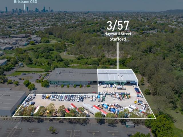 Warehouse for rent in Stafford, Greater Brisbane