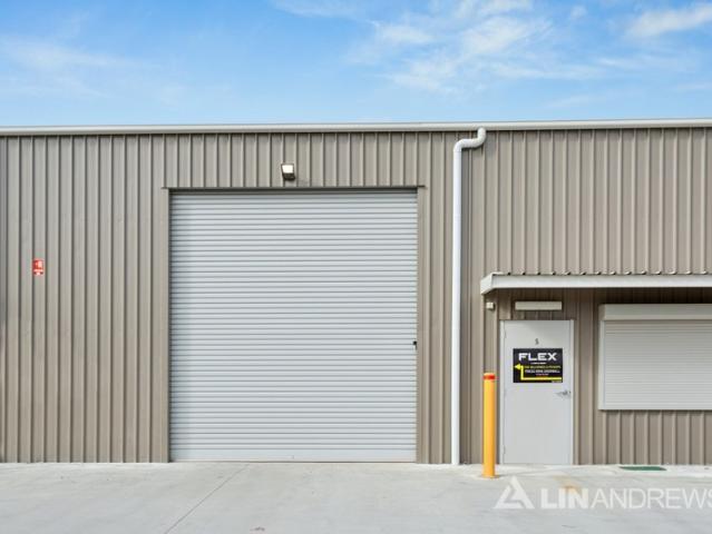 Warehouse for rent in Horseshoe Creek, South Australia