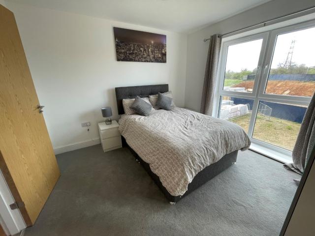 Apartment for rent in Farleygreen, Spring Park