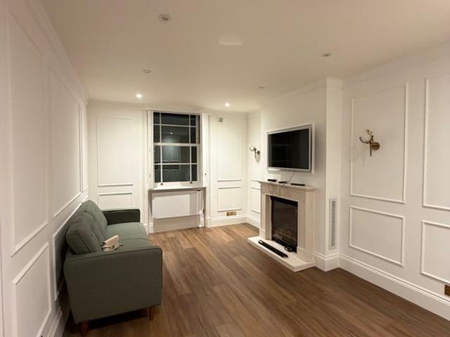 Apartment for rent in Victoria, Greater London