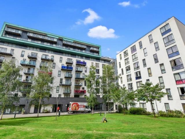 Apartment for rent in London Borough of Lewisham, Deptford
