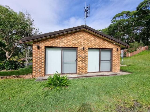 Granny Flat for rent in Woolgoolga, New South Wales