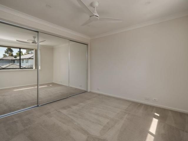 Townhouse for rent in Lidcombe, Sydney