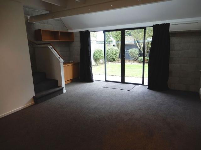 Apartment for rent in Heathcote, Canterbury
