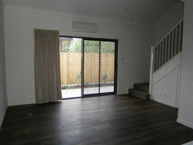 Apartment for rent in Toombul, Queensland