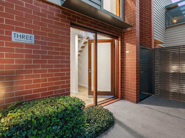 Property for rent in Woden, Australian Capital Territory