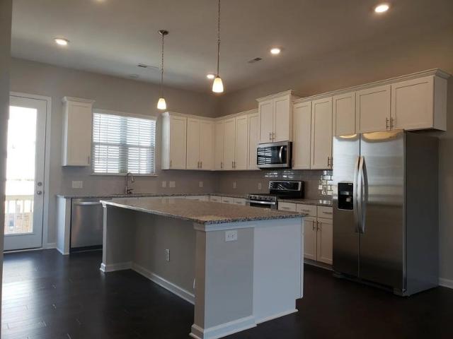 Room for rent in Stone Ridge, Charlotte