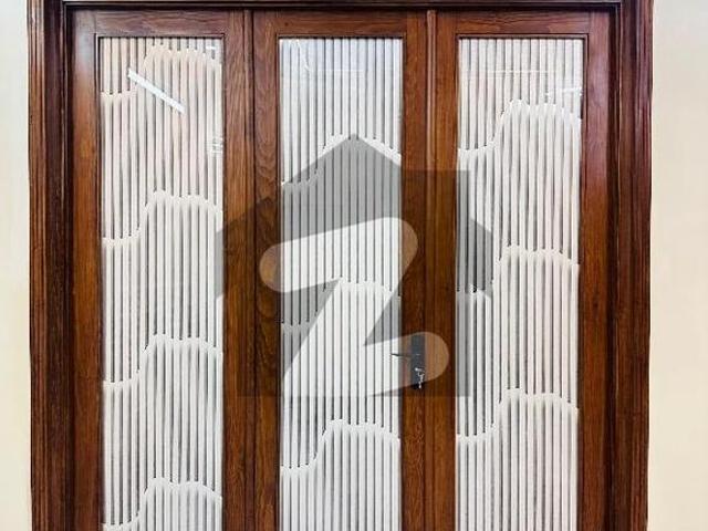 House for sale in Faisalabad, Islamabad Capital Territory