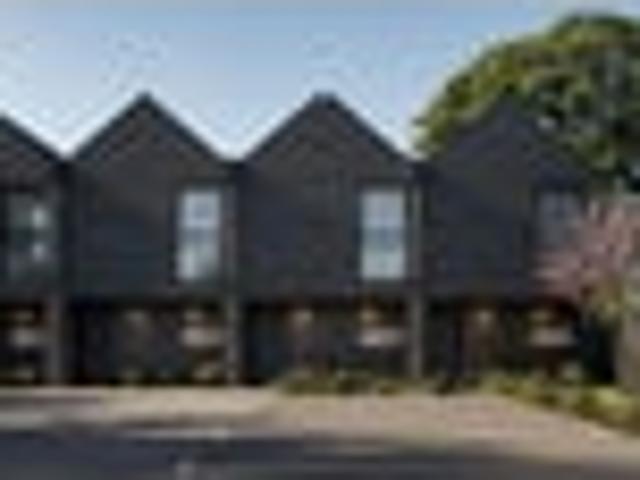 Townhouse for sale in Riccarton, Canterbury