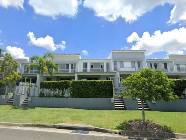 Townhouse for sale in Fernbrook, Queensland