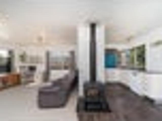House for sale in Kelvin Grove, Palmerston North
