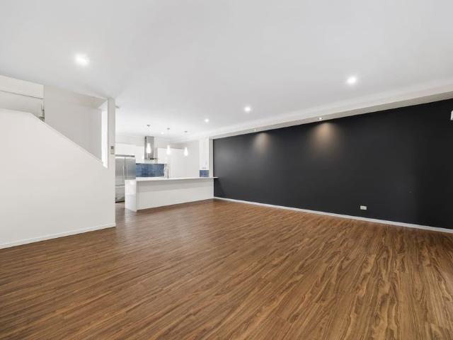Townhouse for rent in Toombul, Queensland