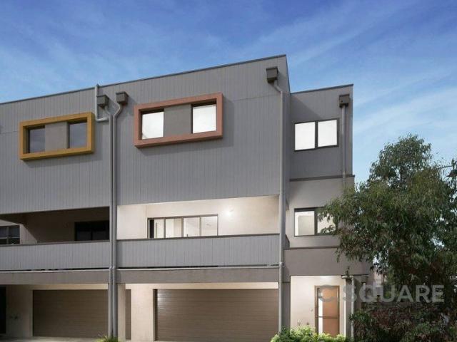 Townhouse for rent in Camerons Creek, Victoria