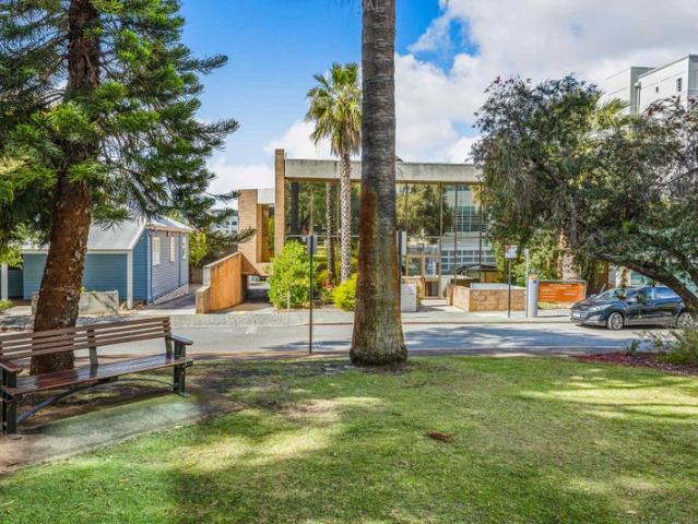 Office for sale in Cockburn, Western Australia