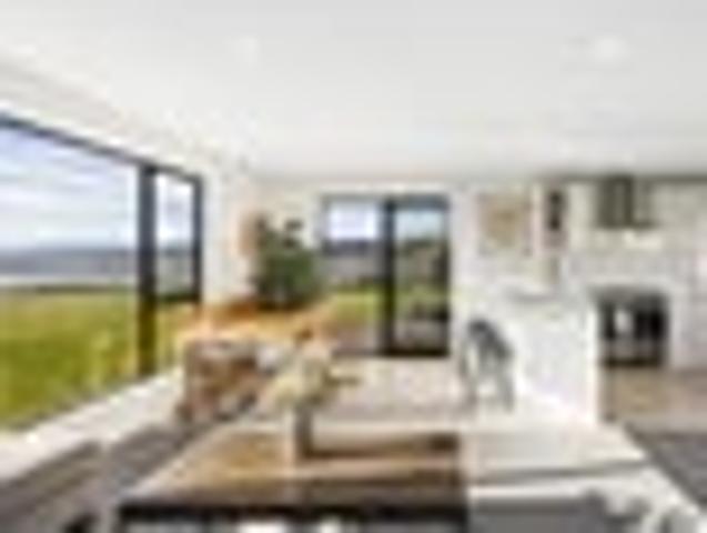 House for sale in Otakou