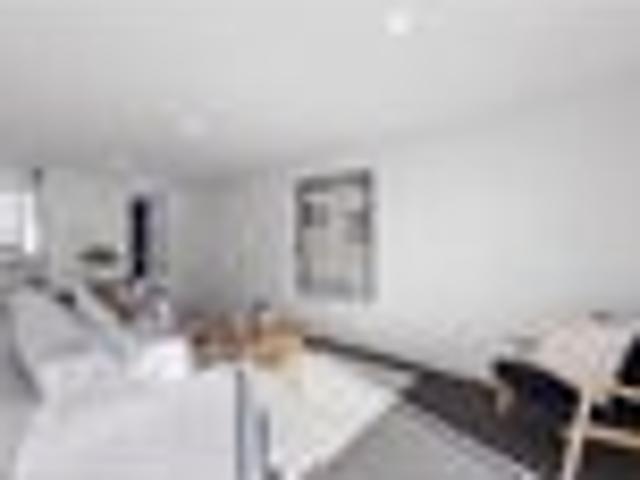 Apartment for sale in Edgeware, Canterbury