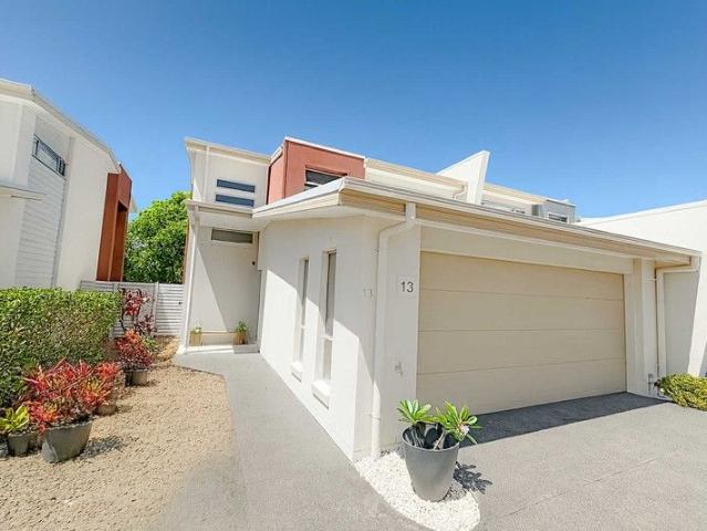 Townhouse for sale in Toombul, Queensland