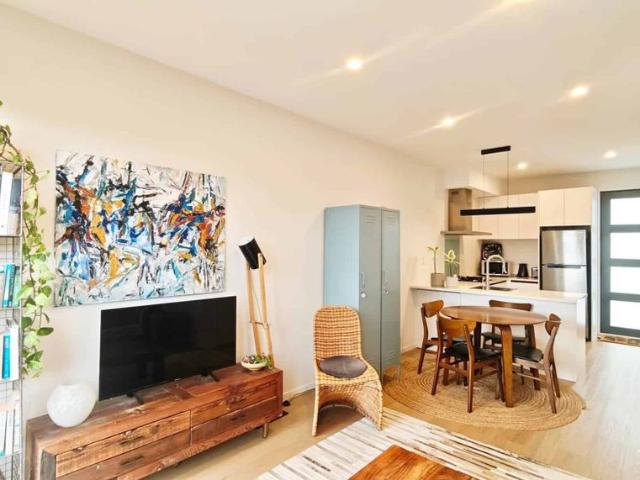 Townhouse for rent in Wairau Valley