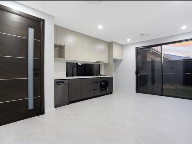 Apartment for rent in Catherine Field, Sydney