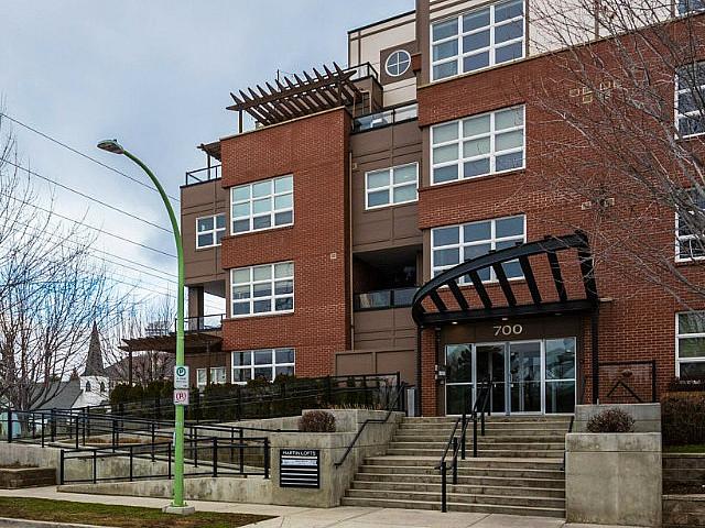 Condo for sale in Winfield, British Columbia