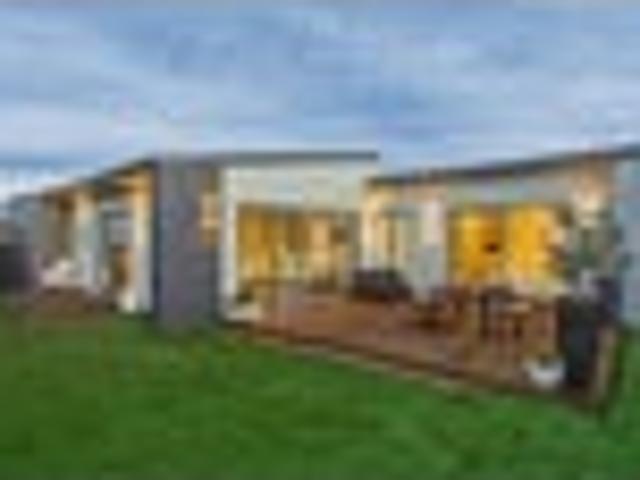 House for sale in Chaslands, Canterbury