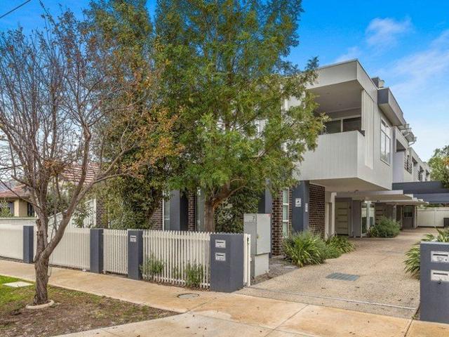 Townhouse for rent in Camerons Creek, Victoria