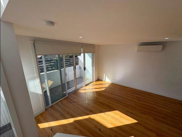 Townhouse for rent in Camerons Creek, Victoria
