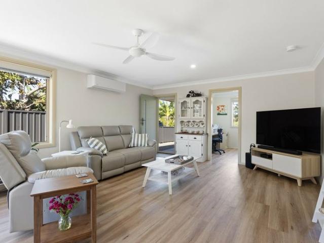 House for rent in Old Bar, New South Wales