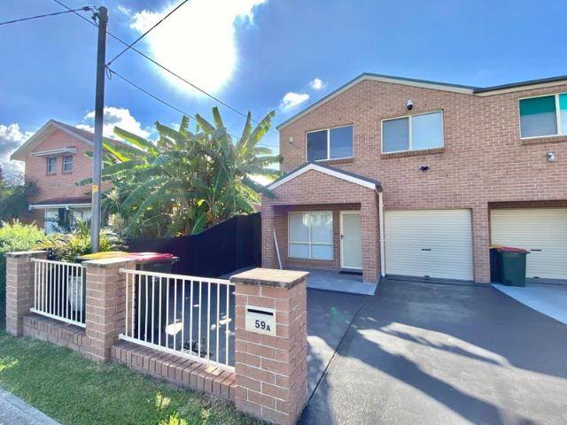 Duplex for rent in Sydney, New South Wales