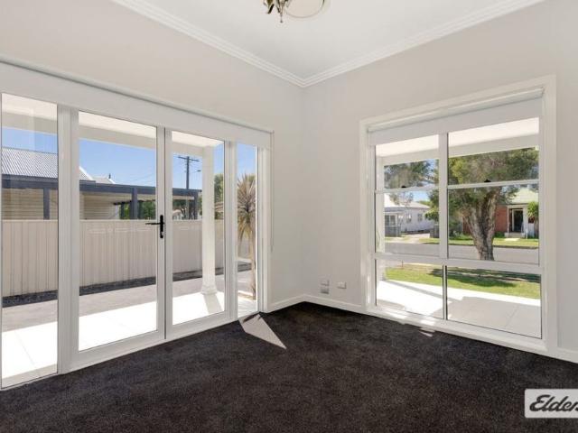 House for rent in Wollongong West, New South Wales