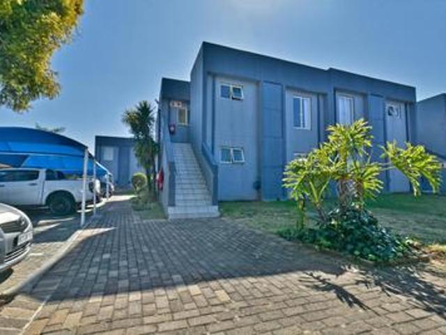 Apartment for sale in Vosloorus, Gauteng