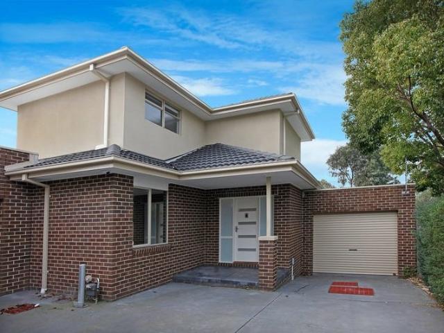 Townhouse for rent in Camerons Creek, Victoria