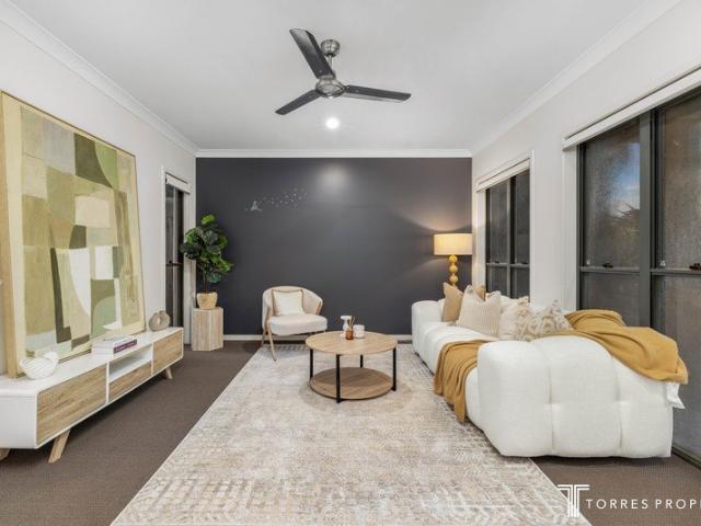 Townhouse for sale in Toombul, Queensland