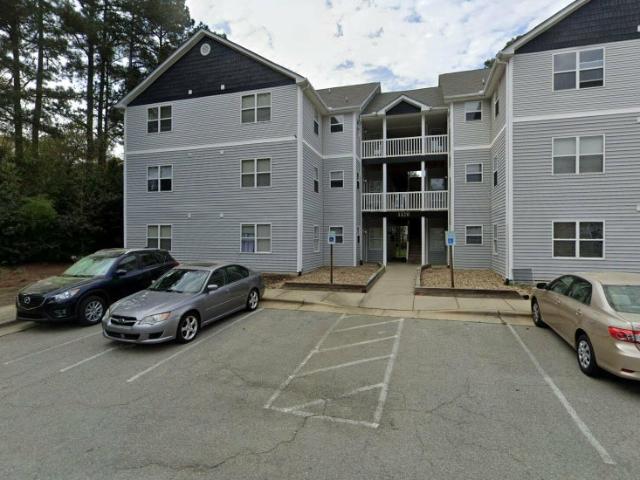 Room for rent in Carlton Heights, Raleigh