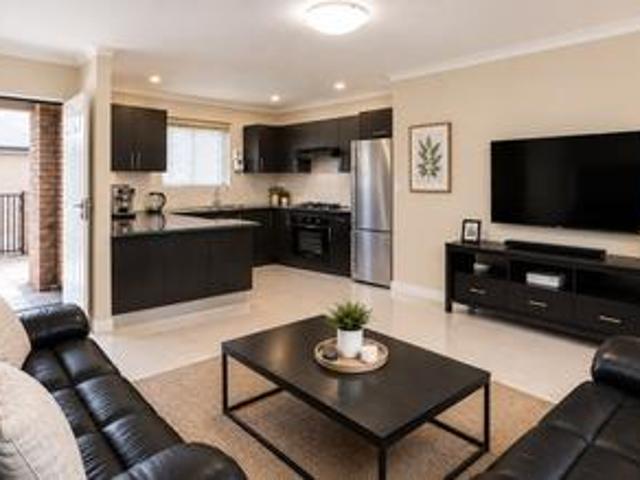 Apartment for rent in Waterkloof, Gauteng