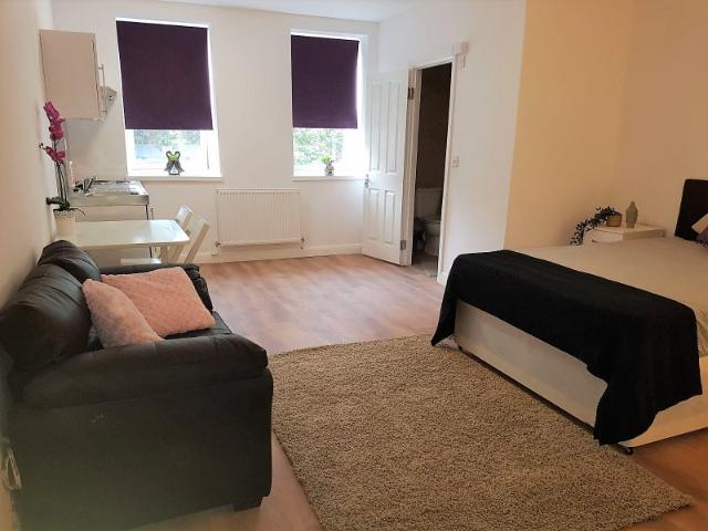 Studio for rent in Balsall Heath, West Midlands