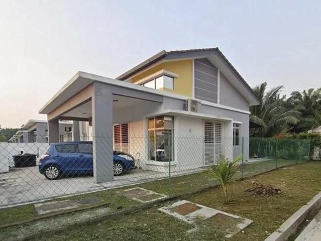Terraced House for sale in Jenjarom, Selangor