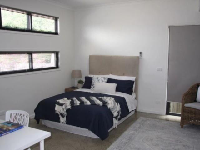 Granny Flat for rent in Dandenong, Melbourne