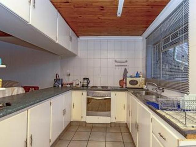 House for sale in Kempton Park, Edleen