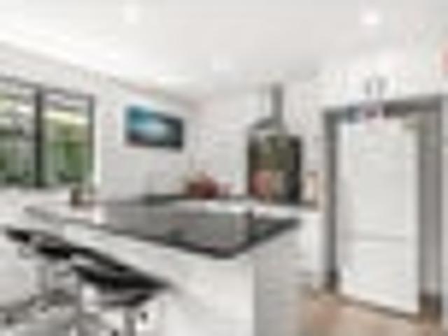 House for sale in Days Bay, Wellington