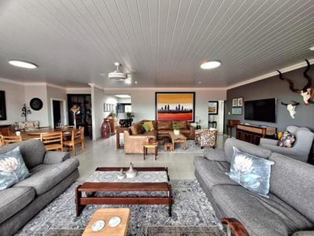 House for sale in Groot Brak Rivier, Western Cape