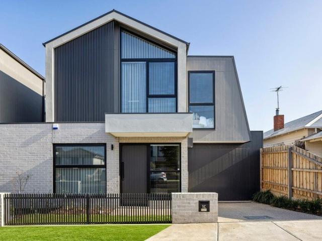 Townhouse for rent in Moonee Ponds, Melbourne