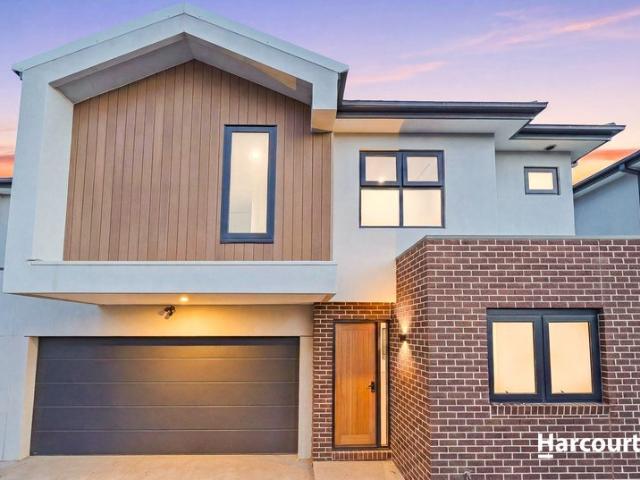 Townhouse for sale in Camerons Creek, Victoria