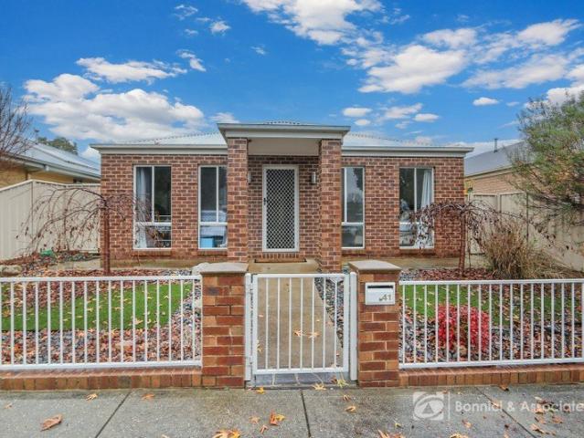 House for sale in Wodonga, Victoria