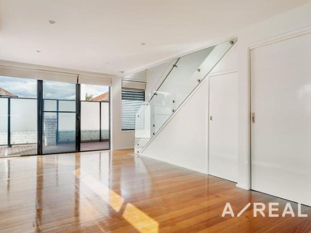 Townhouse for rent in Camerons Creek, Victoria